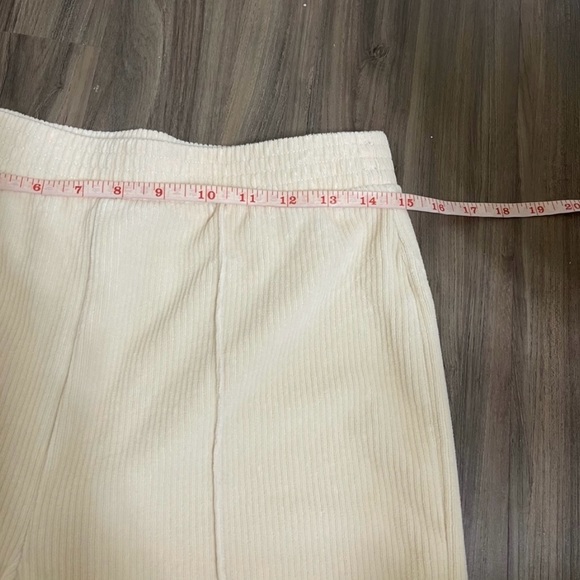 Aerie Groove-On Ribbed Velour Flare Pants - Picture 6 of 9